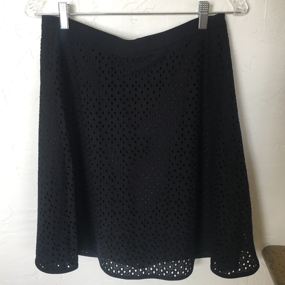 Eyelet lined cotton skirt Sz 6